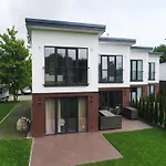 Geraeumiges In In Strandnaehe