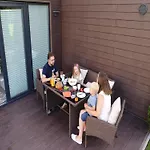 Geraeumiges In In Strandnaehe * دامب