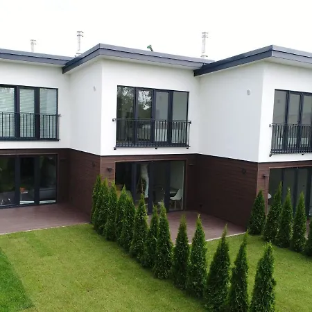 Geraeumiges In In Strandnaehe Damp