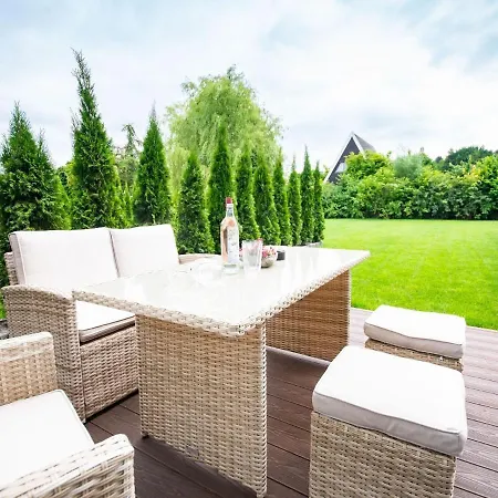 Geraeumiges In In Strandnaehe Damp