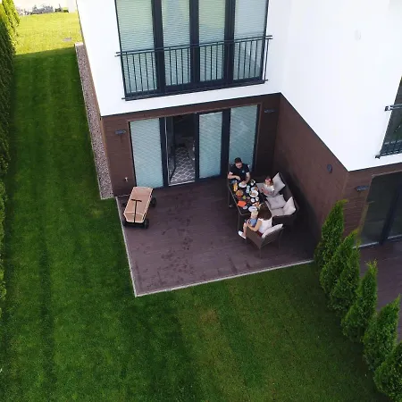Nyaraló Geraeumiges In In Strandnaehe *