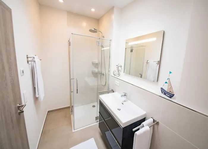 Geraeumiges In In Strandnaehe 펜션 담프